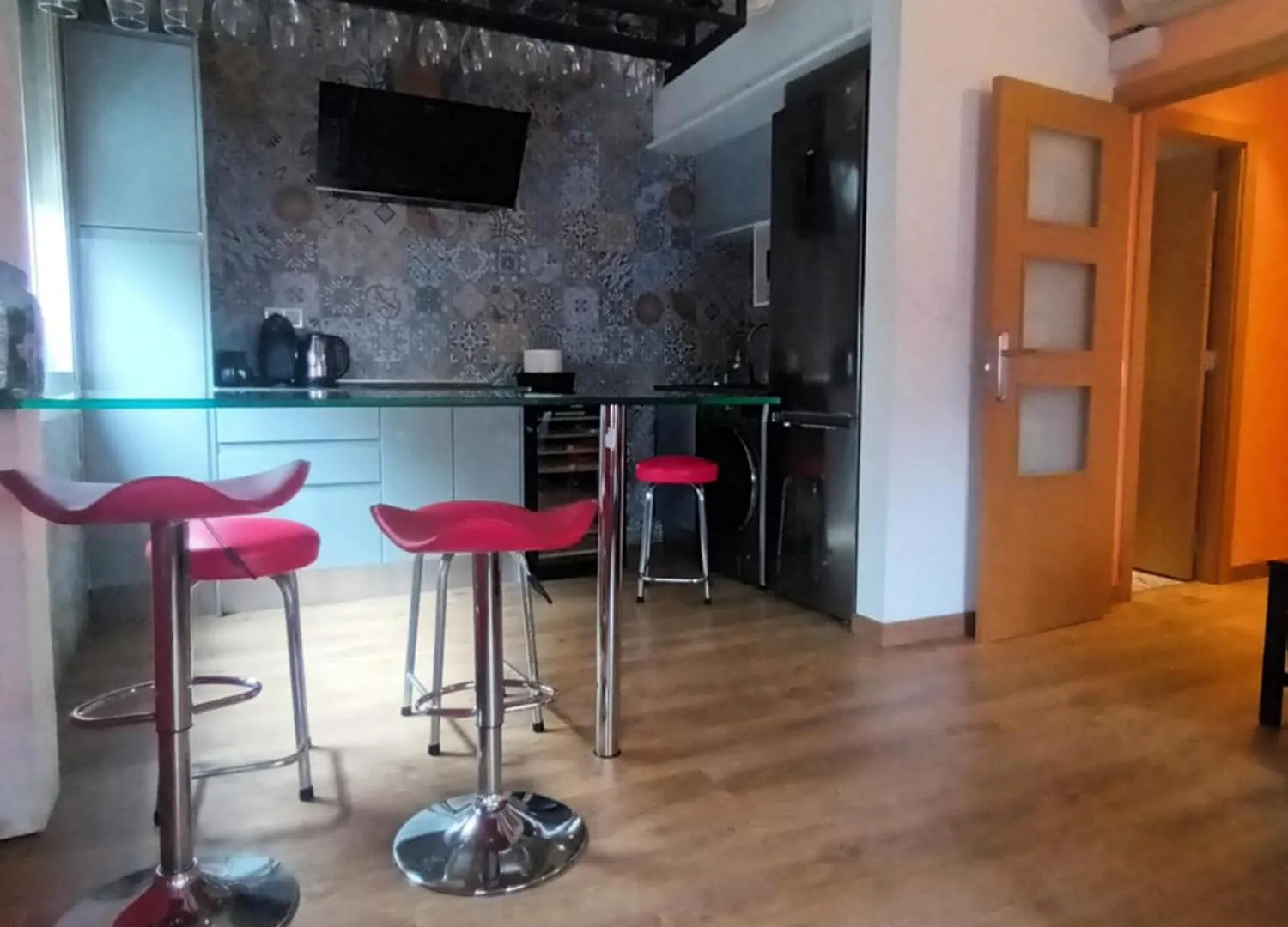Apartamento Paris contacts